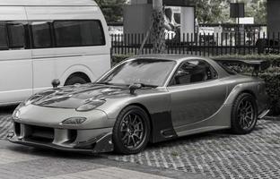 bangkok thaïlande 22. mai 2018 photo en noir et blanc d'une voiture de sport à l'écoute bangkok thaïlande.