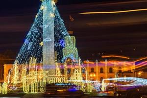 Décoration de Noël dans le centre-ville de Tbilissi, Géorgie photo