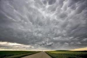 nuages de tempête des prairies canada photo