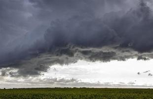 nuages de tempête des prairies canada photo