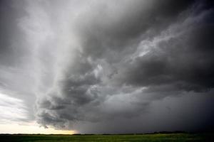 nuages de tempête des prairies canada photo