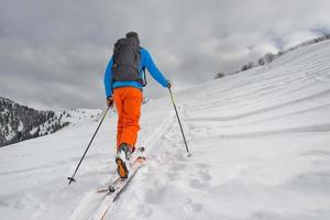 randonnées à ski dans les alpes photo