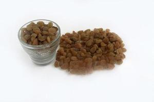 tasse de raisins secs photo