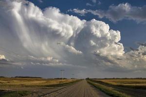 nuages d'orage des prairies photo