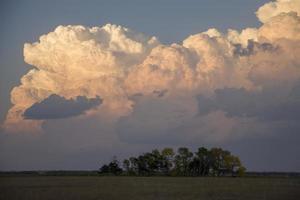 nuages d'orage des prairies photo