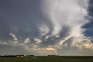 nuages d'orage saskatchewan photo