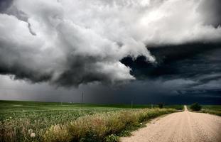 nuages d'orage saskatchewan photo