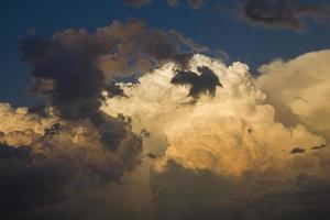 nuages d'orage des prairies photo