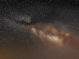 ciel de nébuleuse de nuit étoilée entièrement avec poussière et galaxie dans des tons chauds photo