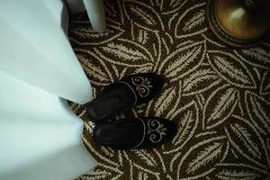 chaussures de mariage noires photo