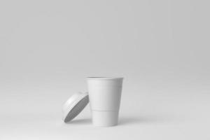 tasse à café en plastique sur fond blanc. modèle de conception, maquette. rendu 3D. photo