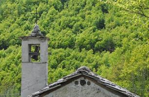 détail d'une ancienne église photo