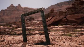 cadre en bois très ancien dans le grand canyon photo
