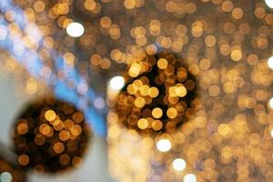 beau bokeh chaud et festif, mise au point douce photo