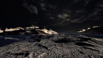 paysage spectaculaire en antarctique avec tempête à venir photo