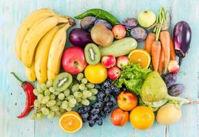 Légumes Frais Et Fruits Banque D'Images et Photos Libres De Droits