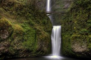 chutes de multnomah oregon photo