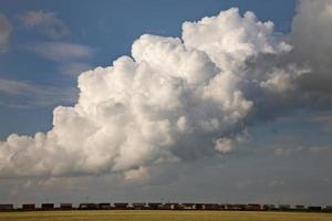 nuages d'orage saskatchewan photo