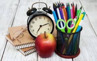 fournitures de bureau scolaire photo