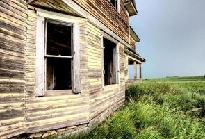 vieux bâtiment abandonné photo