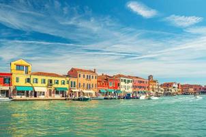 canal d'eau des îles de murano photo