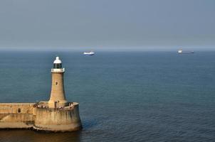 phare et bateaux photo