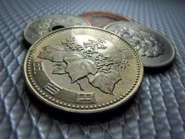 argent japonais, pièce d'argent, yen photo