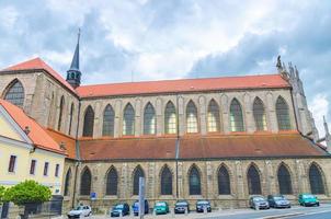 Kutna hora, république tchèque, 14 mai 2019 l'église de l'assomption de notre dame et saint jean le baptiste photo