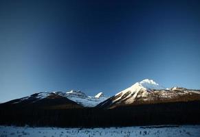 montagnes rocheuses en hiver photo