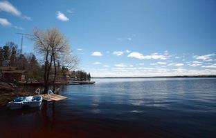 belle cabane sur le lac Winnipeg photo