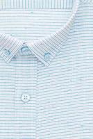 chemise en coton, col et bouton détaillés, vue de dessus photo
