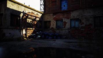 barricadé des bâtiments industriels abandonnés photo