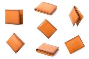 Nouveau portefeuille en cuir marron pour hommes isolé sur blanc photo