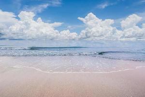 paysage de plage, krabi thaïlande. photo