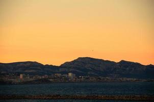 lever de soleil à marseille photo