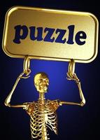 mot de puzzle et squelette doré photo
