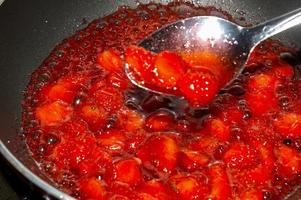 cuisson des fraises aux fruits photo