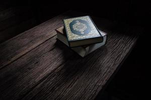 coran livre saint des musulmans objet public de tous les musulmans nature morte photo