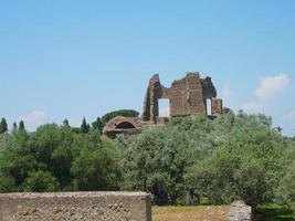 Villa Adriano ruines à tivoli photo