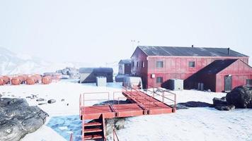 bases antarctiques dans la péninsule antarctique photo