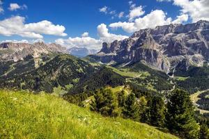 vue sur les dolomites près de selva, Tyrol du sud, italie photo