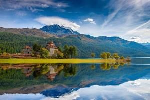 château de merde da sass sur le lac silvaplana photo