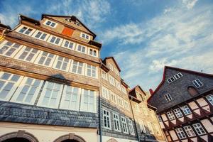 façade d'un immeuble avec des fenêtres. charmante ville d'Allemagne. li photo