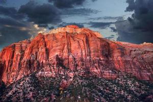 pittoresque parc de zion paysages pittoresques au coucher du soleil photo