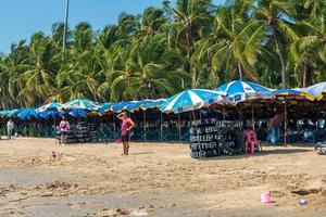 chonburi, thaïlande -06 mars. 2021 l'ambiance autour de la plage de bang saen. photo