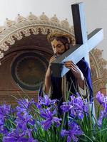 lagos, portugal, 2018. christ aux iris bleus à st. église de marie photo