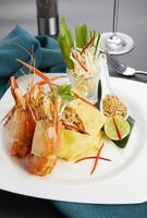 crevettes phad thai photo