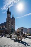 Cracovie, Pologne, 2014. calèche et chevaux photo