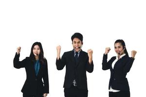 équipe de service client du centre d'appels de jeunes adultes asiatiques heureux isolés. photo