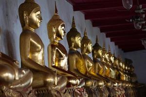 Statue de Bouddha à Bangkok, Thaïlande photo